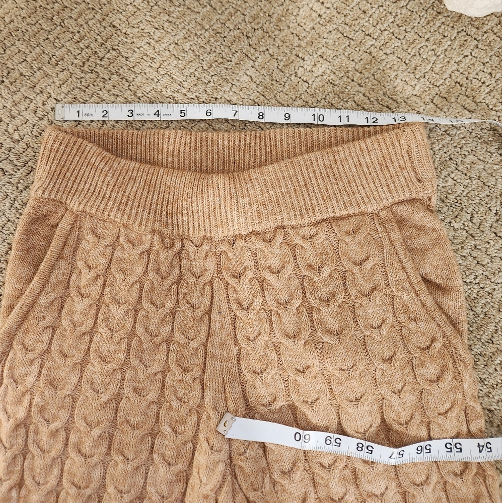 Classic Concepts Sweater Sweats - Picture 2 of 3